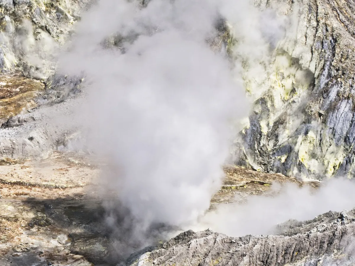 Bumpass Hell Trail