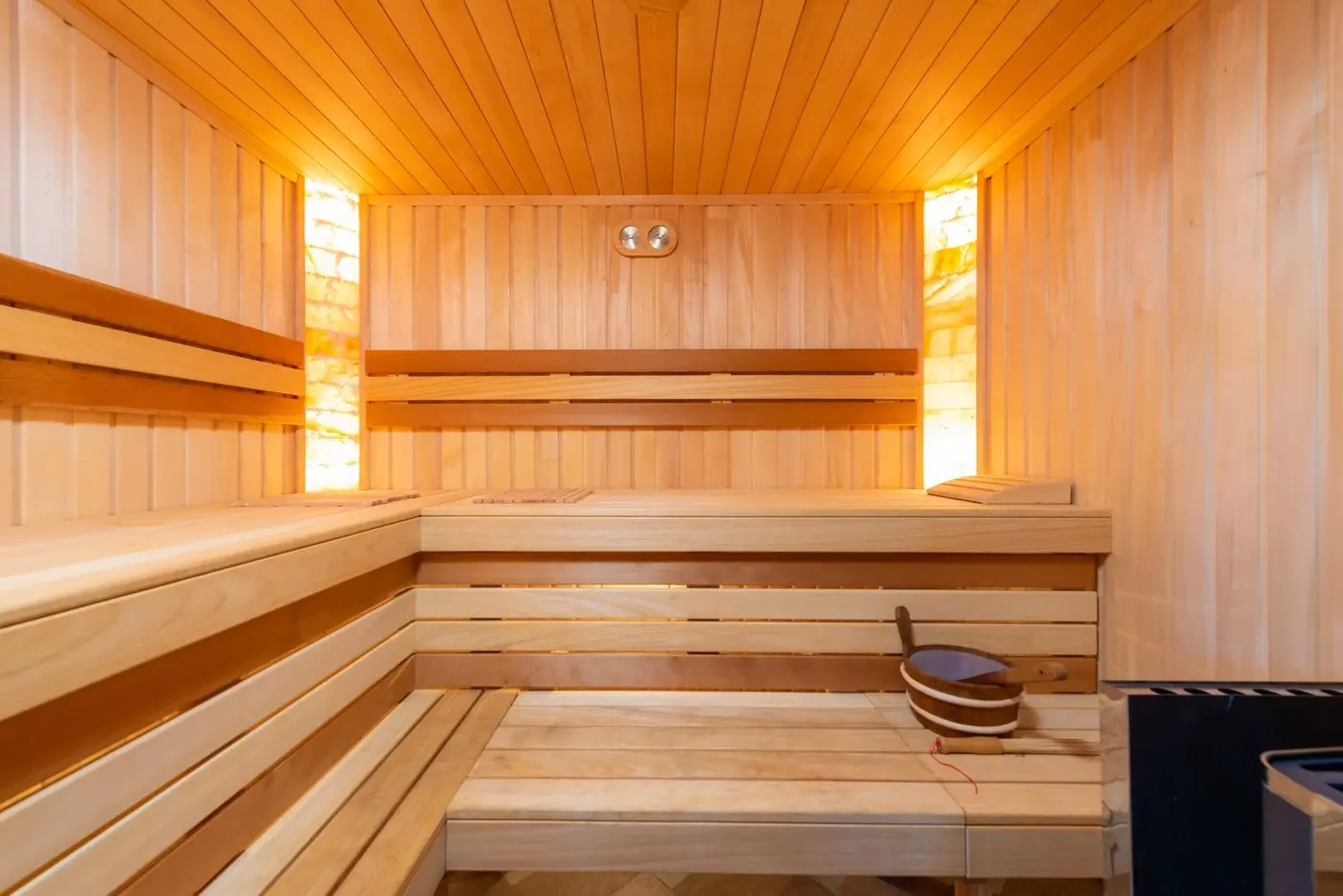 Cedar + Nordic Sauna