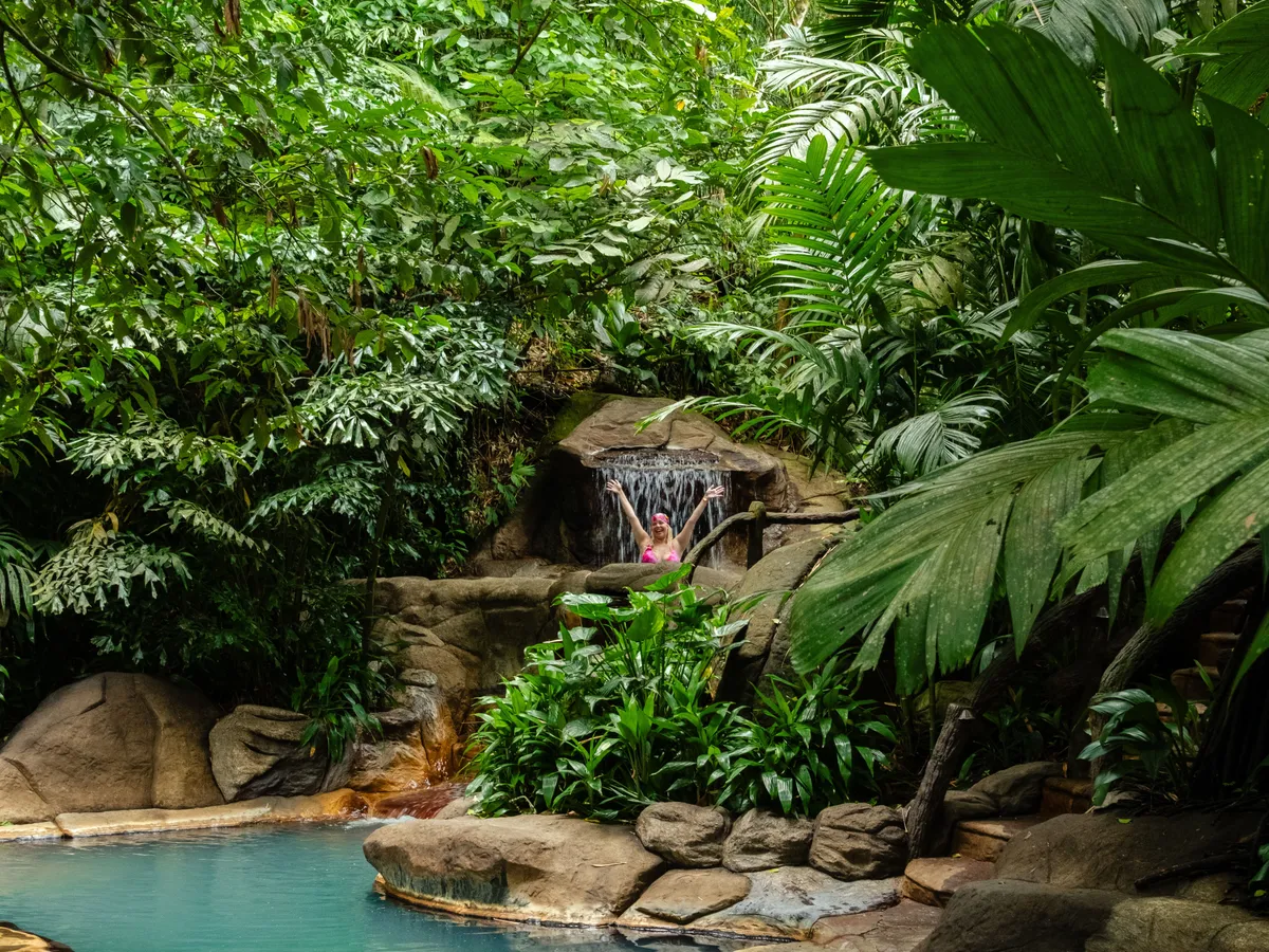 Finca El Paraíso Hot Spring Waterfall