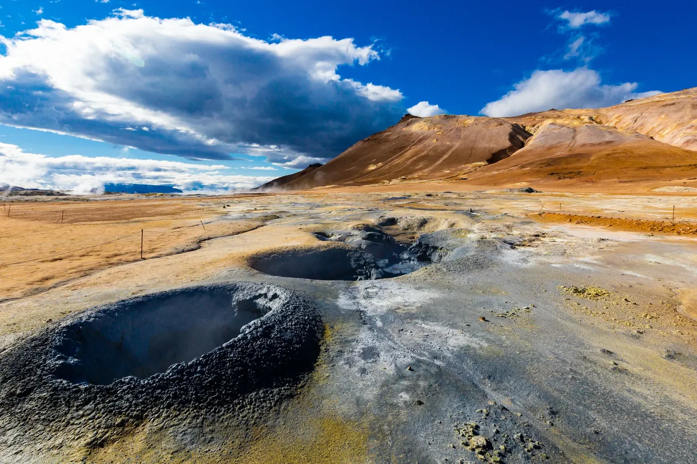 Hellulaug Hot Spring