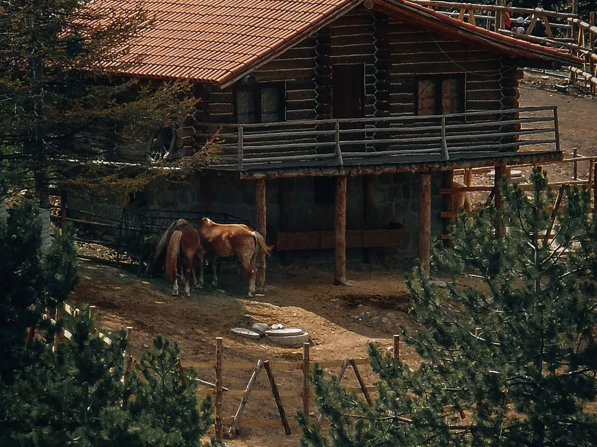 K Bar L Ranch & Medicine Springs