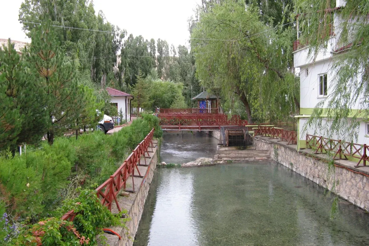 Kangal Balıklı Kaplıca